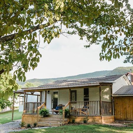 Moonlight Cottage - Your Romantic & Scenic Escape Sevierville Esterno foto